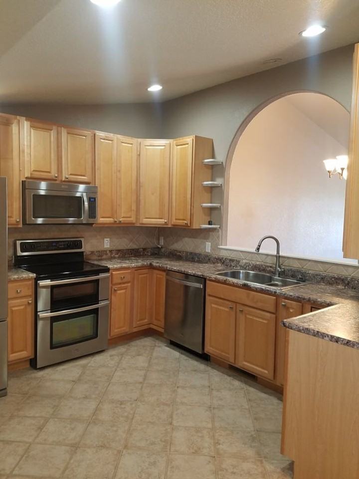 6508 Wellington Dr - Photo 2 of 22