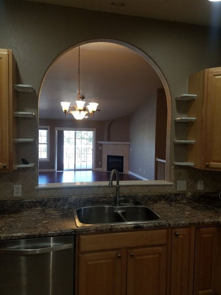 6508 Wellington Dr - Photo 3 of 22