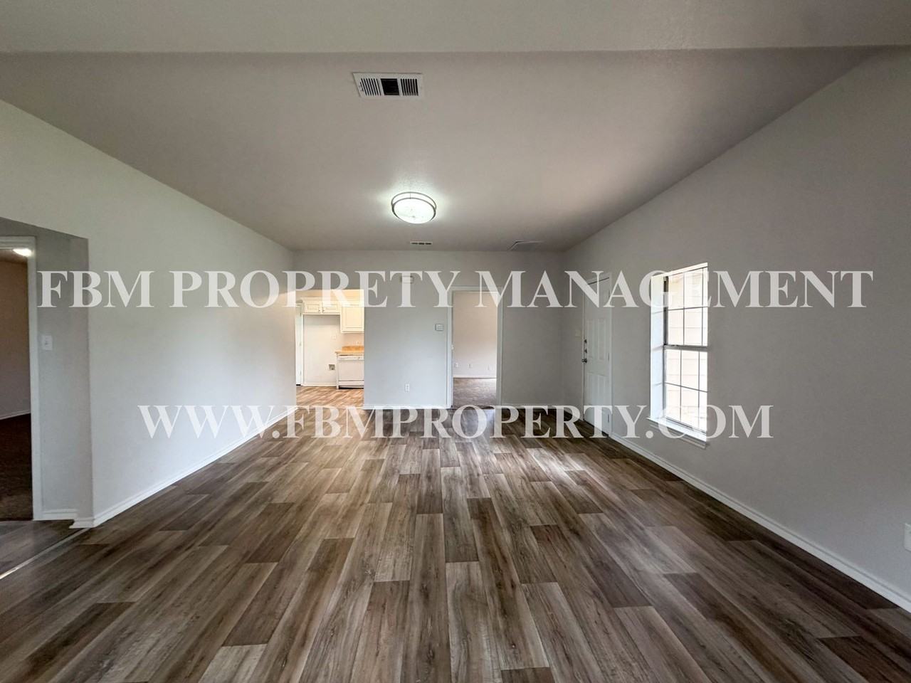 1309 N Clay St - Photo 6 of 17