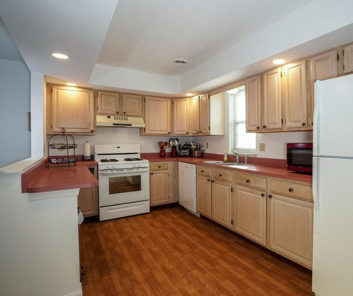 900 Skyview Dr - Photo 5 of 19