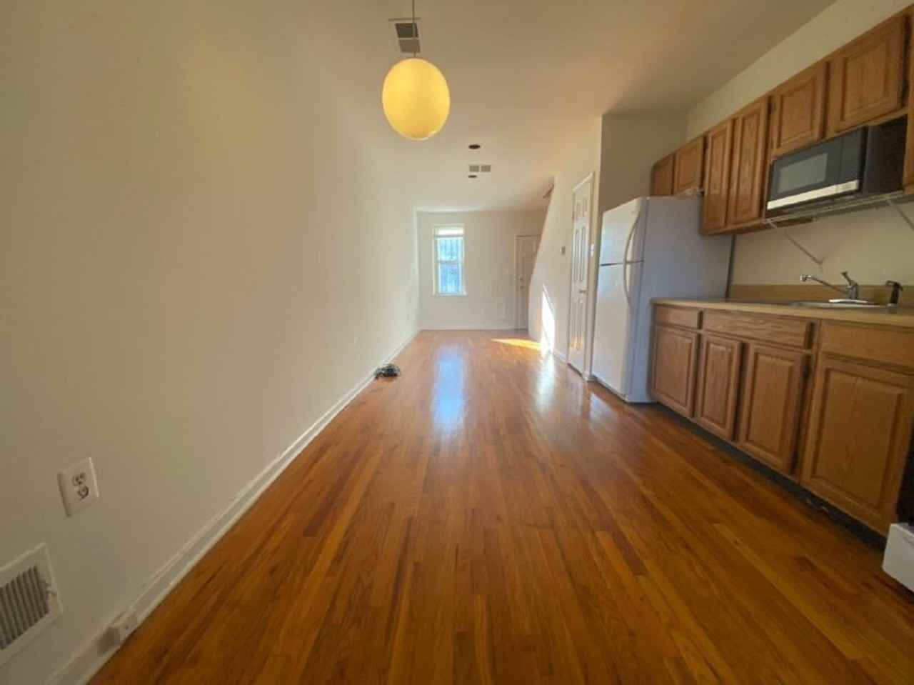 413 Warner St Nw - Photo 3 of 16