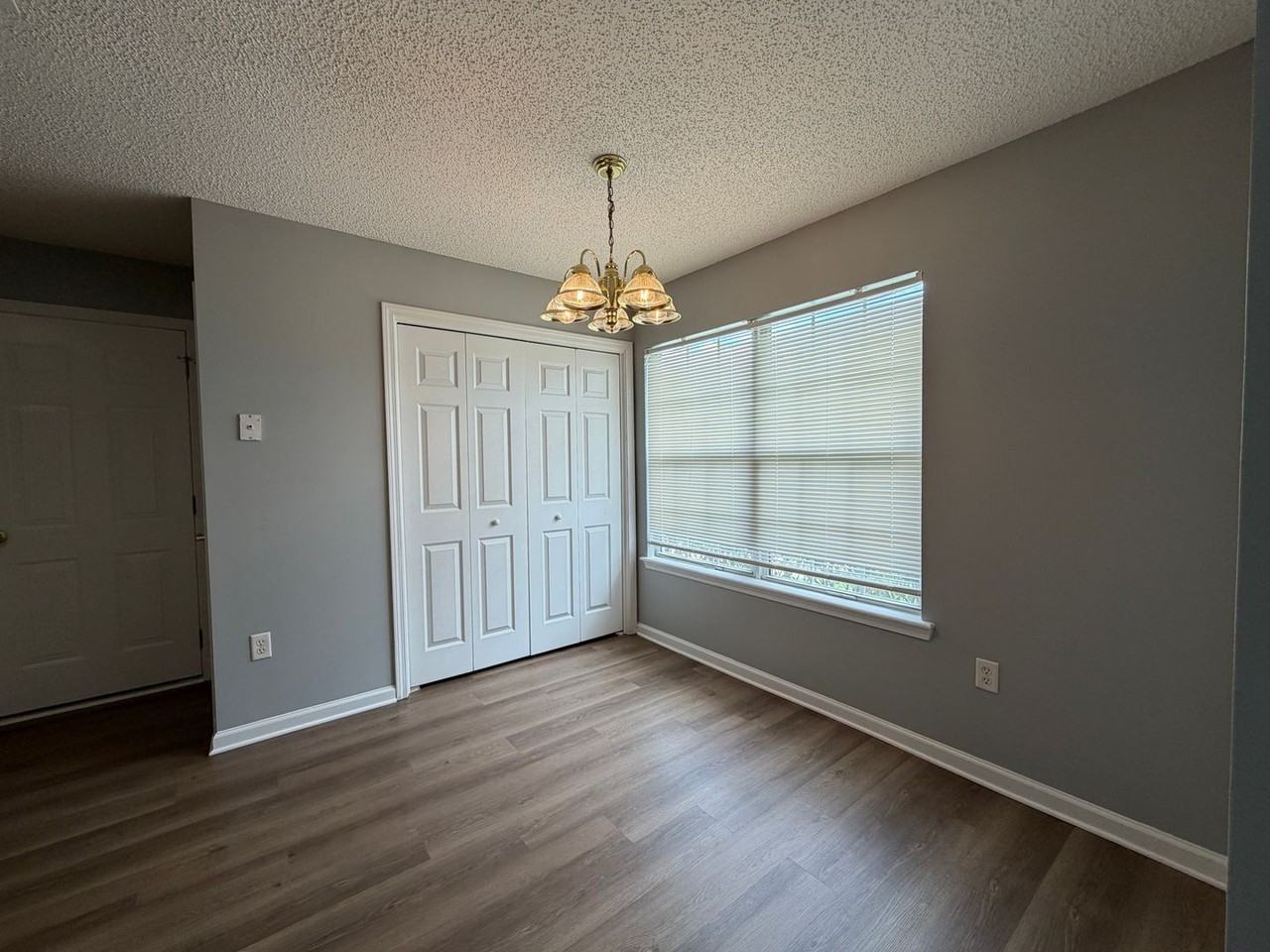 2716 Secret Harbor Dr - Photo 4 of 13