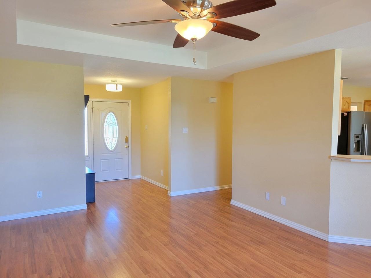 2301 Jadyn Ln - Photo 7 of 28