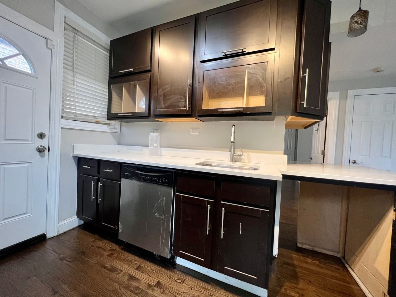 3935 W Altgeld St #B - Photo 3 of 10