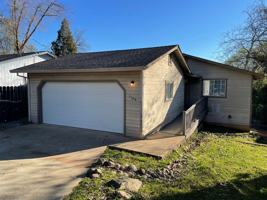 featured image of 1149 North Blvd