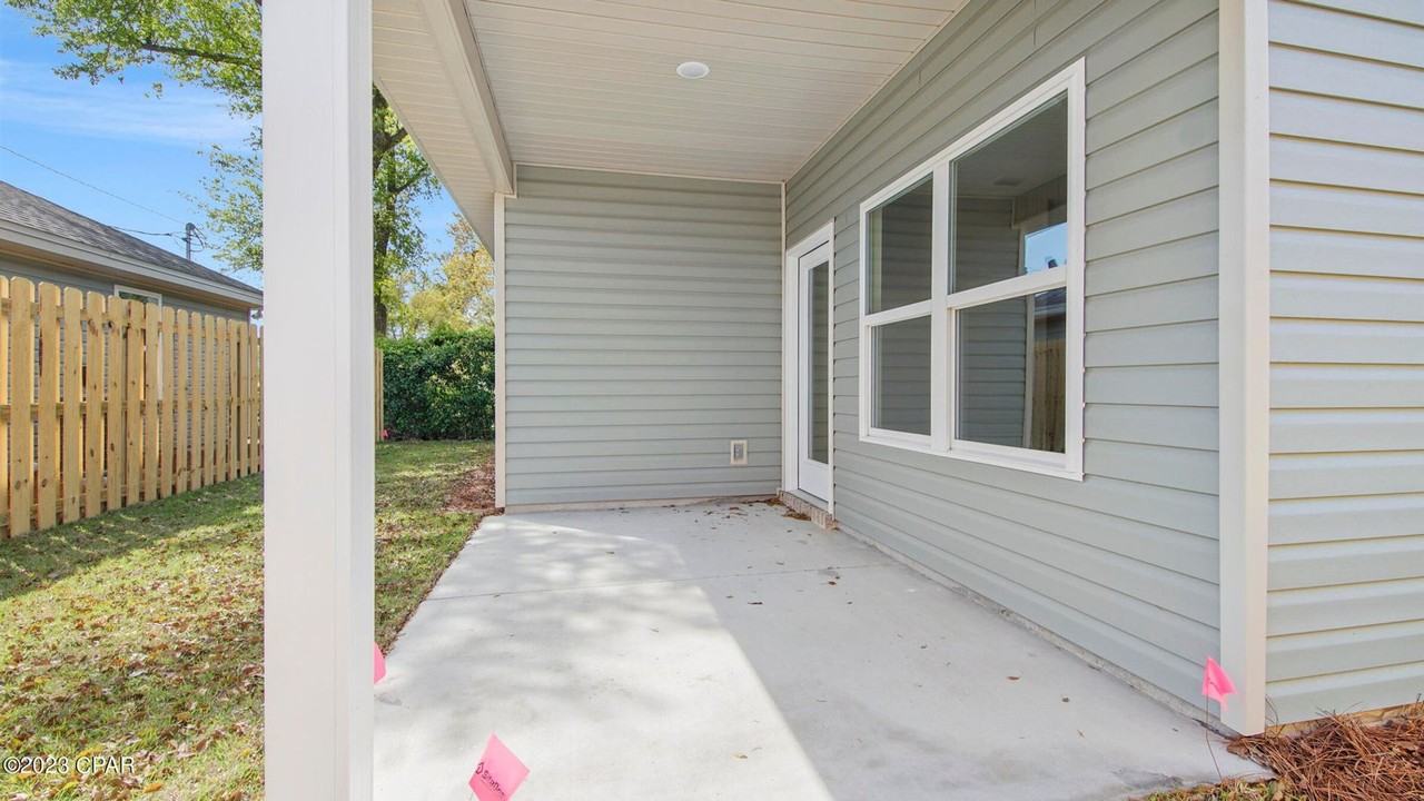 906 Mulberry Ave - Photo 4 of 28