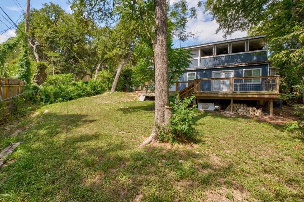 3305 Clawson Rd - Photo 2 of 30