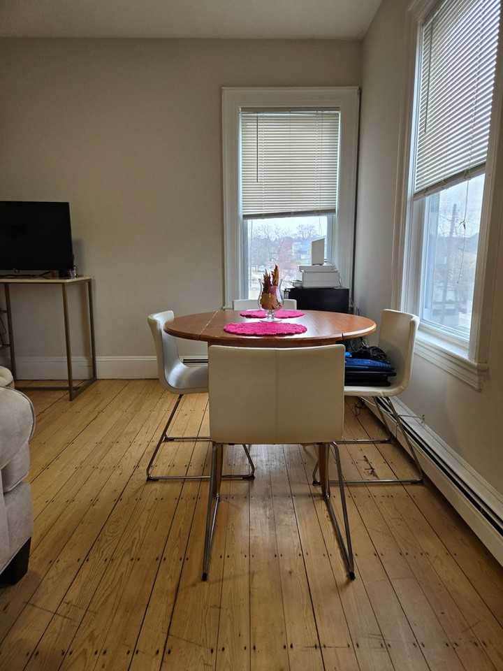 6 Pearl St - Photo 2 of 11