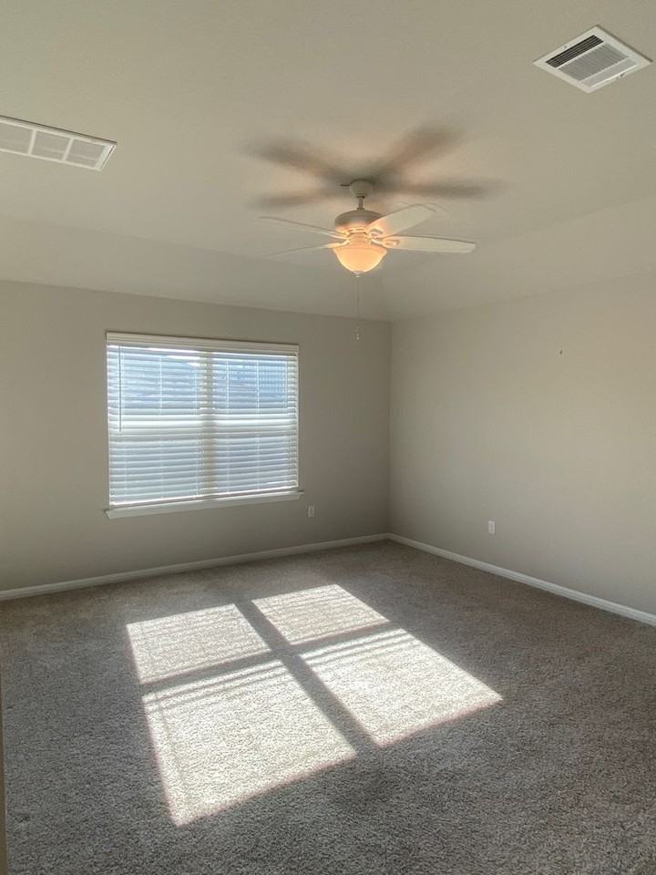 104 Sandhill Piper St - Photo 7 of 18