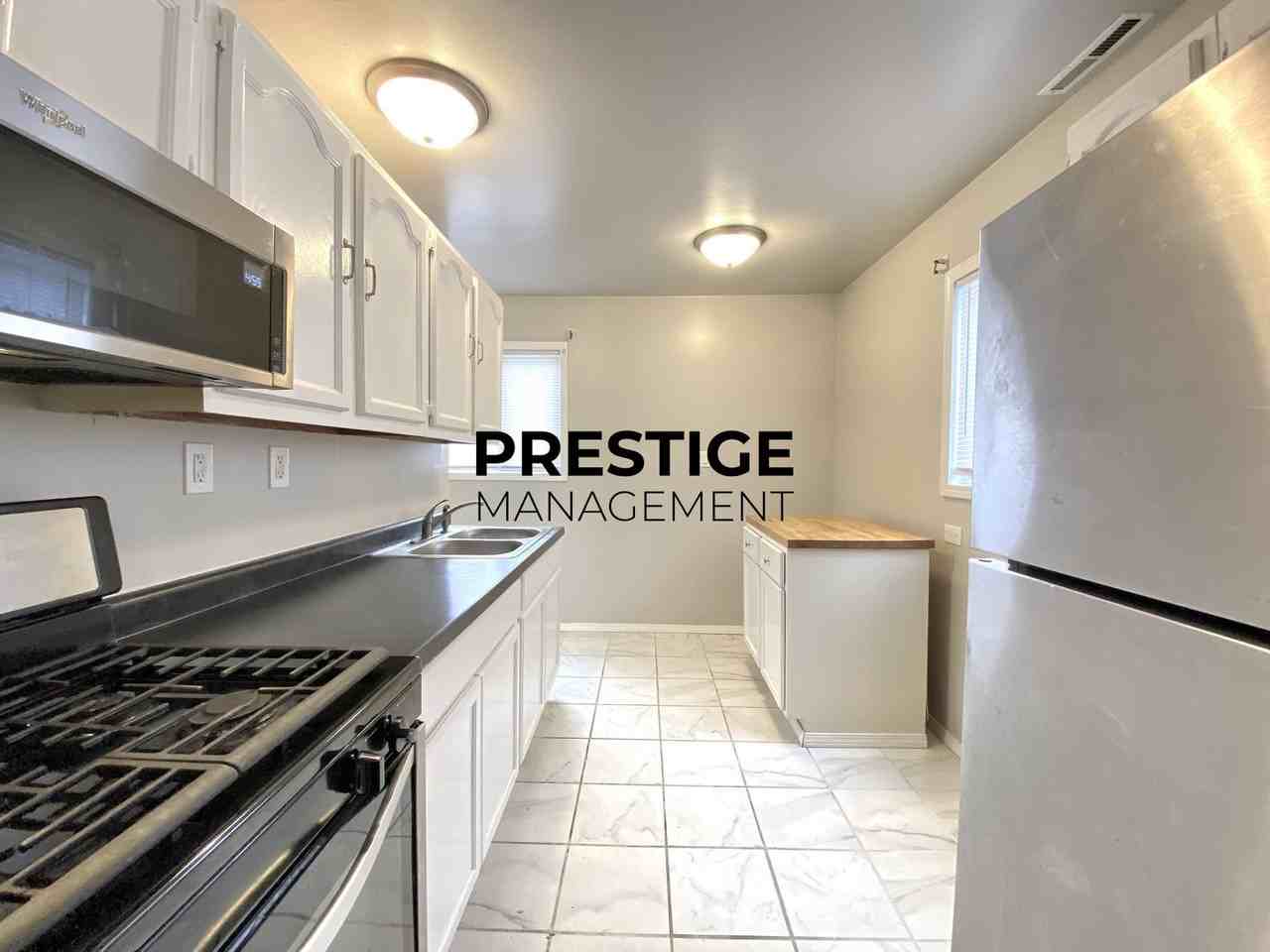 7532 Birch Ave - Photo 3 of 9