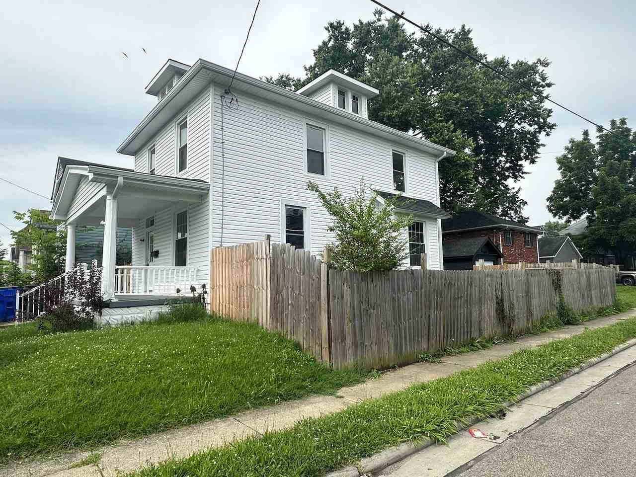 157 Sherman Ave - Photo 2 of 20