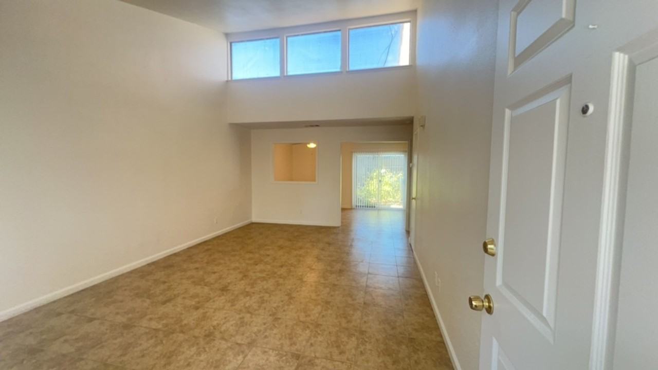 2220 Jason Way - Photo 7 of 18