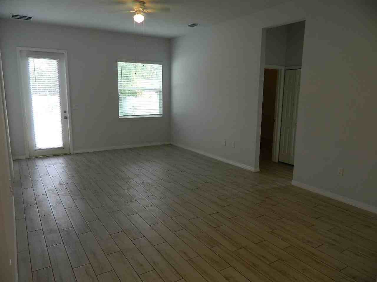 1509 Regan Ave - Photo 6 of 21