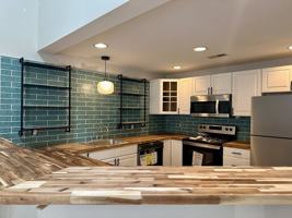 featured image of 76 N Lexington Ave