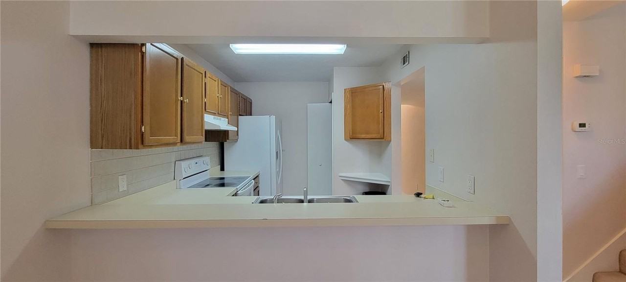 340 Nw 48th Blvd - Photo 7 of 19