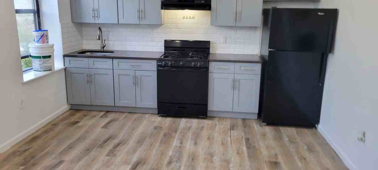 66-68 Garside Street - Photo 7 of 7