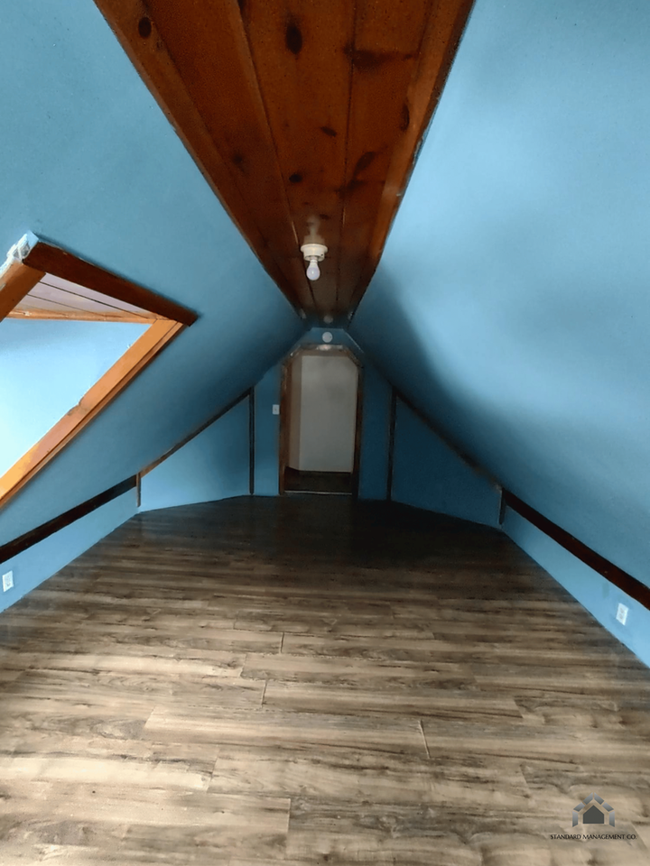 328 N Pond Rd - Photo 6 of 22