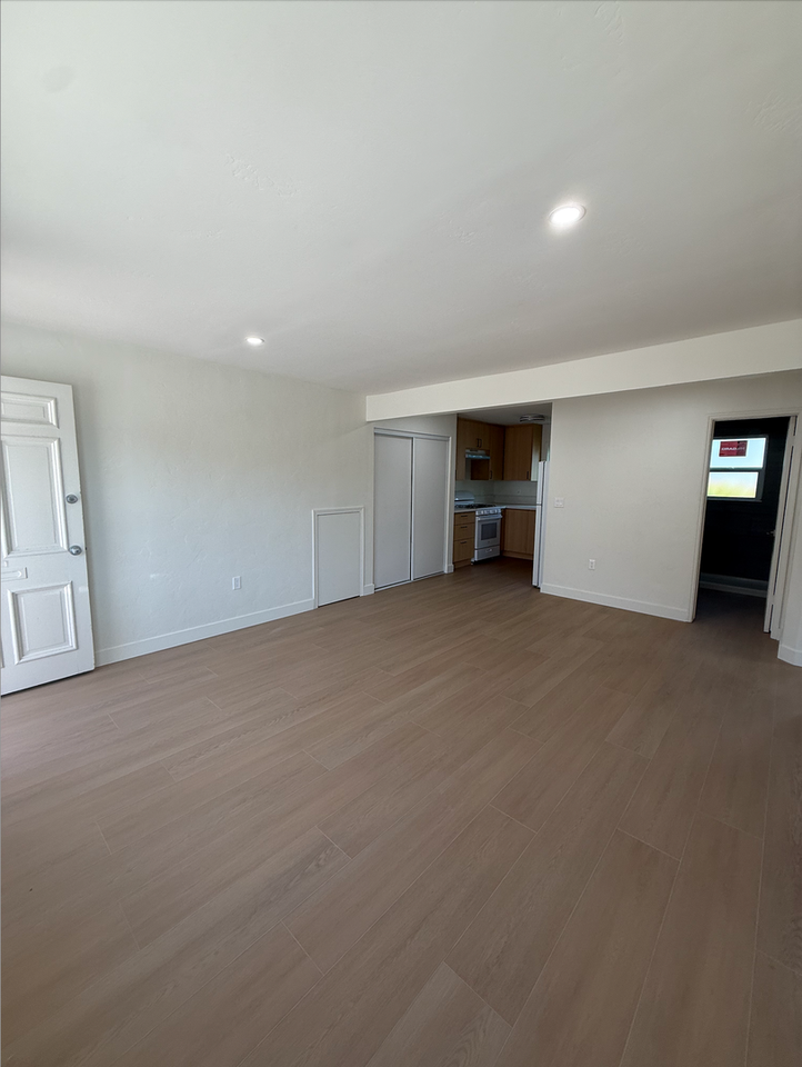 GC Properties - Photo 4 of 22
