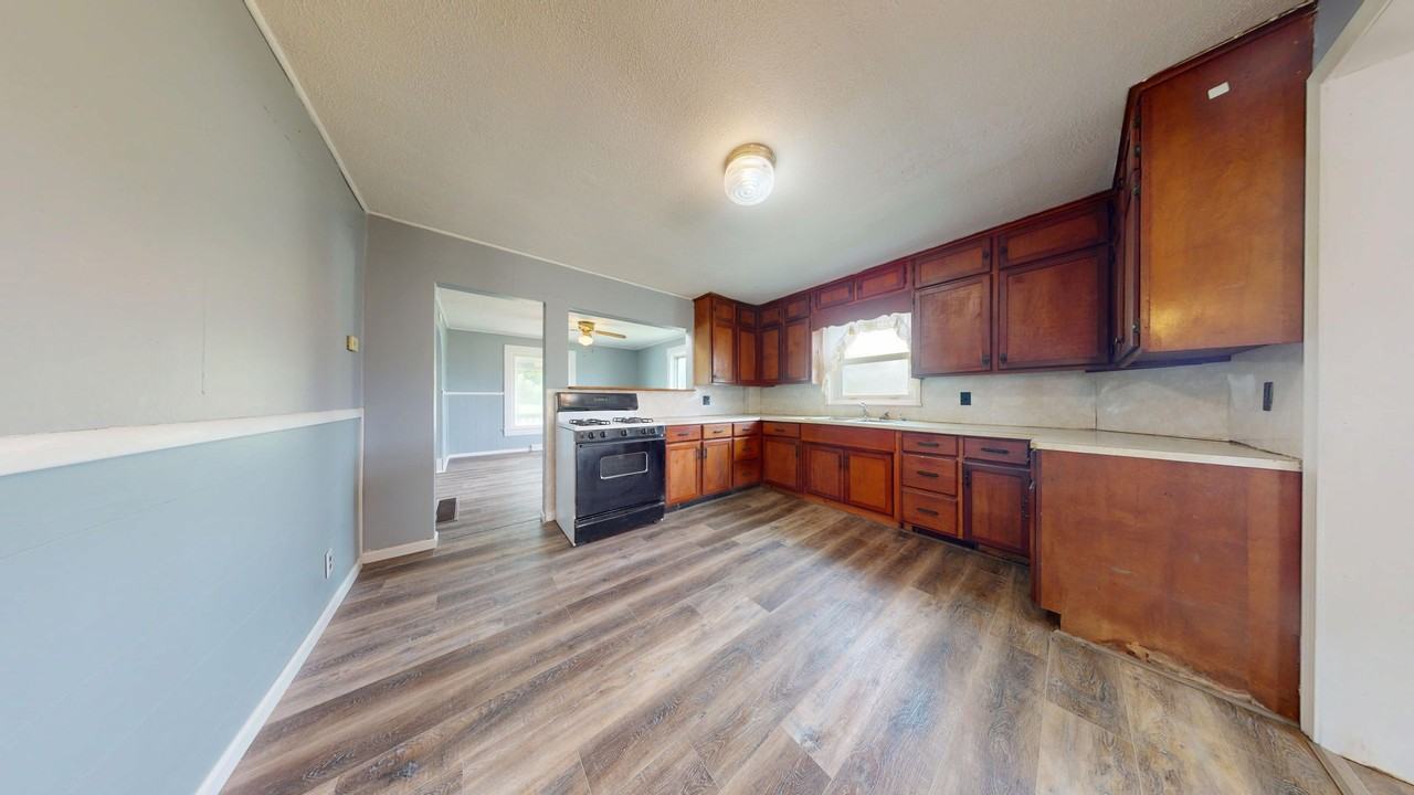 653 County Road 801 - Photo 5 of 15