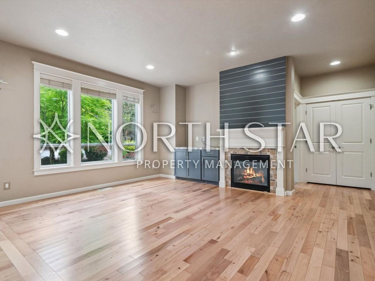 16550 Oak Tree Ter - Photo 4 of 40
