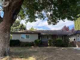 featured image of 1063 35th Ave #A