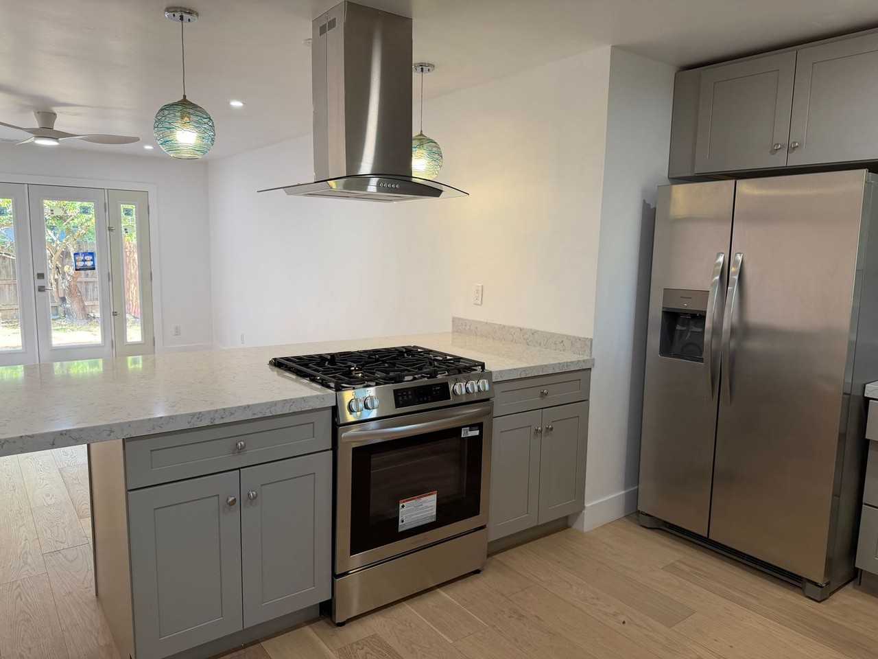 1063 35th Ave #A - Photo 6 of 30