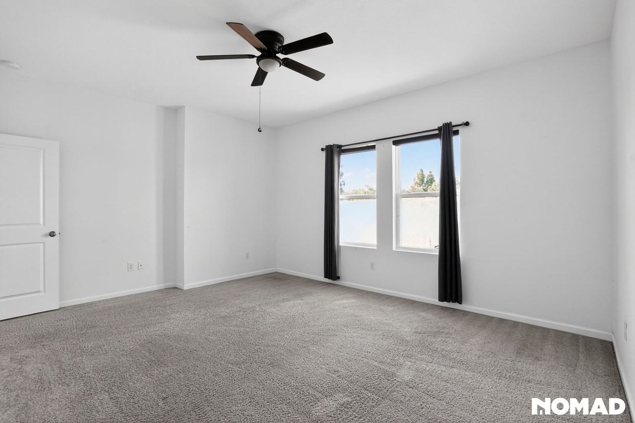 2389 Harris Hawk Ave - Photo 6 of 27