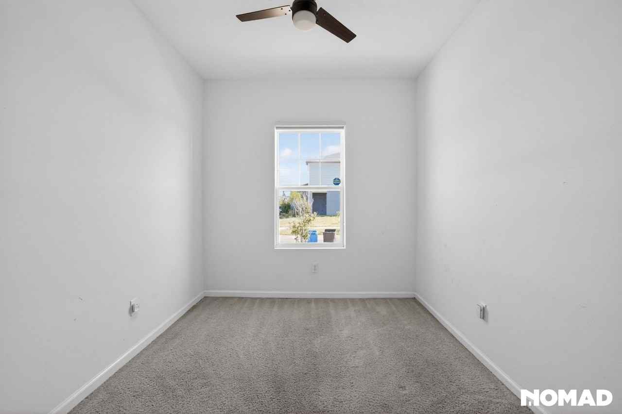 2389 Harris Hawk Ave - Photo 7 of 27