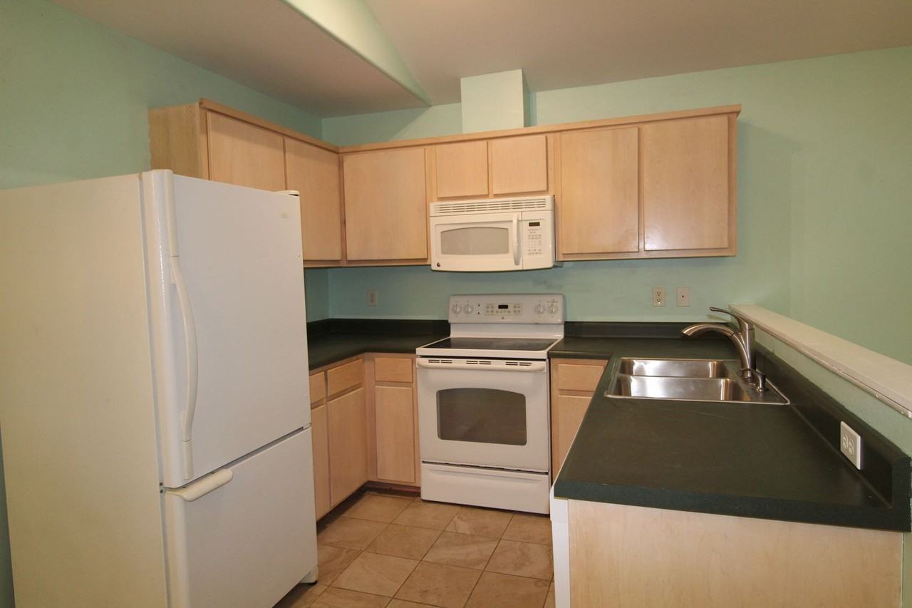 99 Carter Rd - Photo 6 of 17