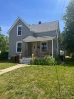 featured image of 906 S 5th St