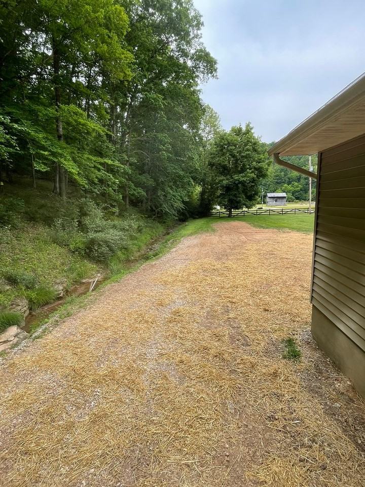 5535 Sycamore Ridge Rd - Photo 4 of 15