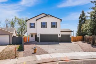 3727 Lander Ln - Photo 1 of 1
