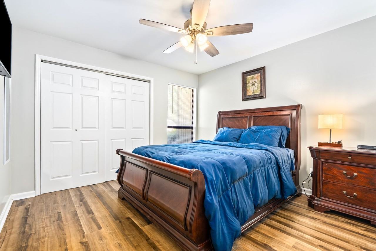 1016 Stonegate Dr Apt B - Photo 7 of 15