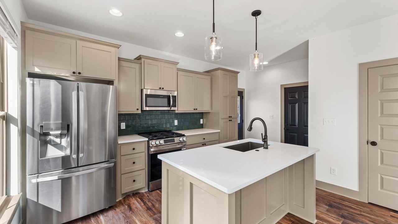 3108 Bethany Ln - Photo 6 of 15