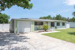 featured image of 347 S Lakeside Dr
