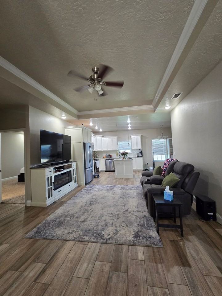 116 Non Pareil Ln - Photo 2 of 12