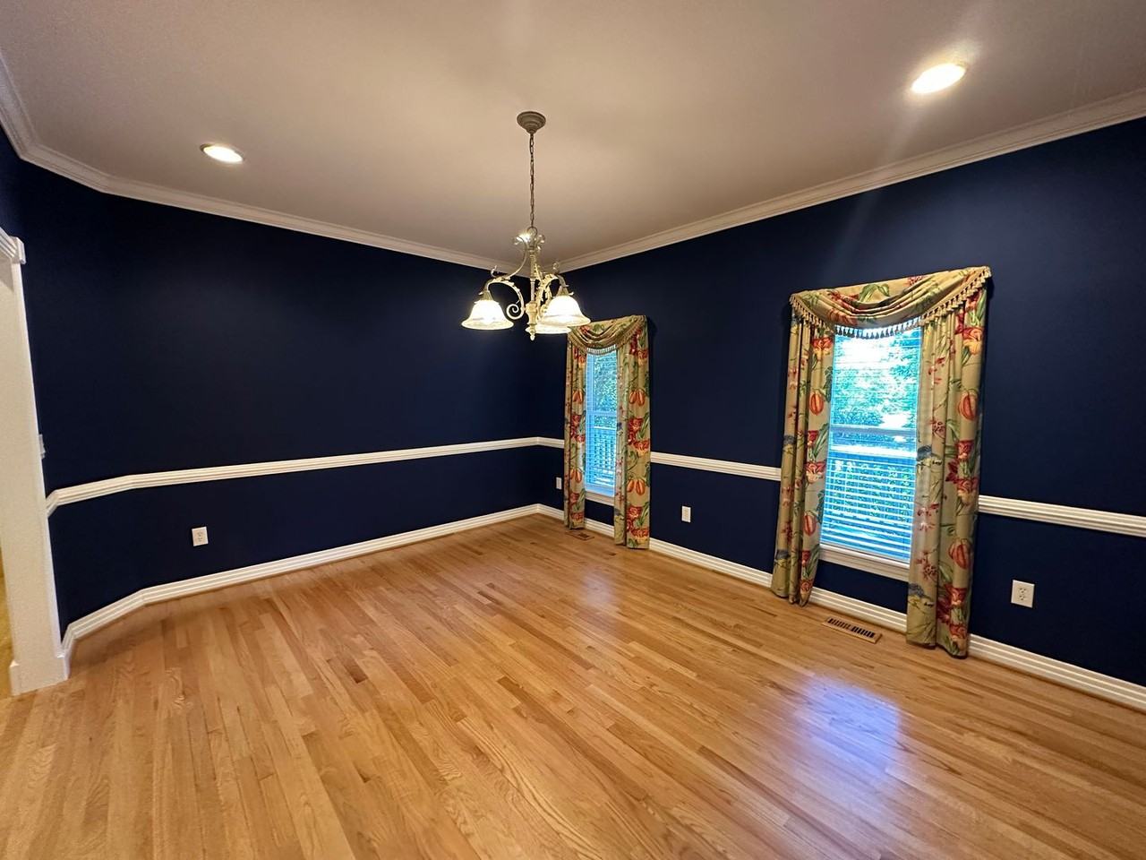 3040 Creek Rd - Photo 3 of 40