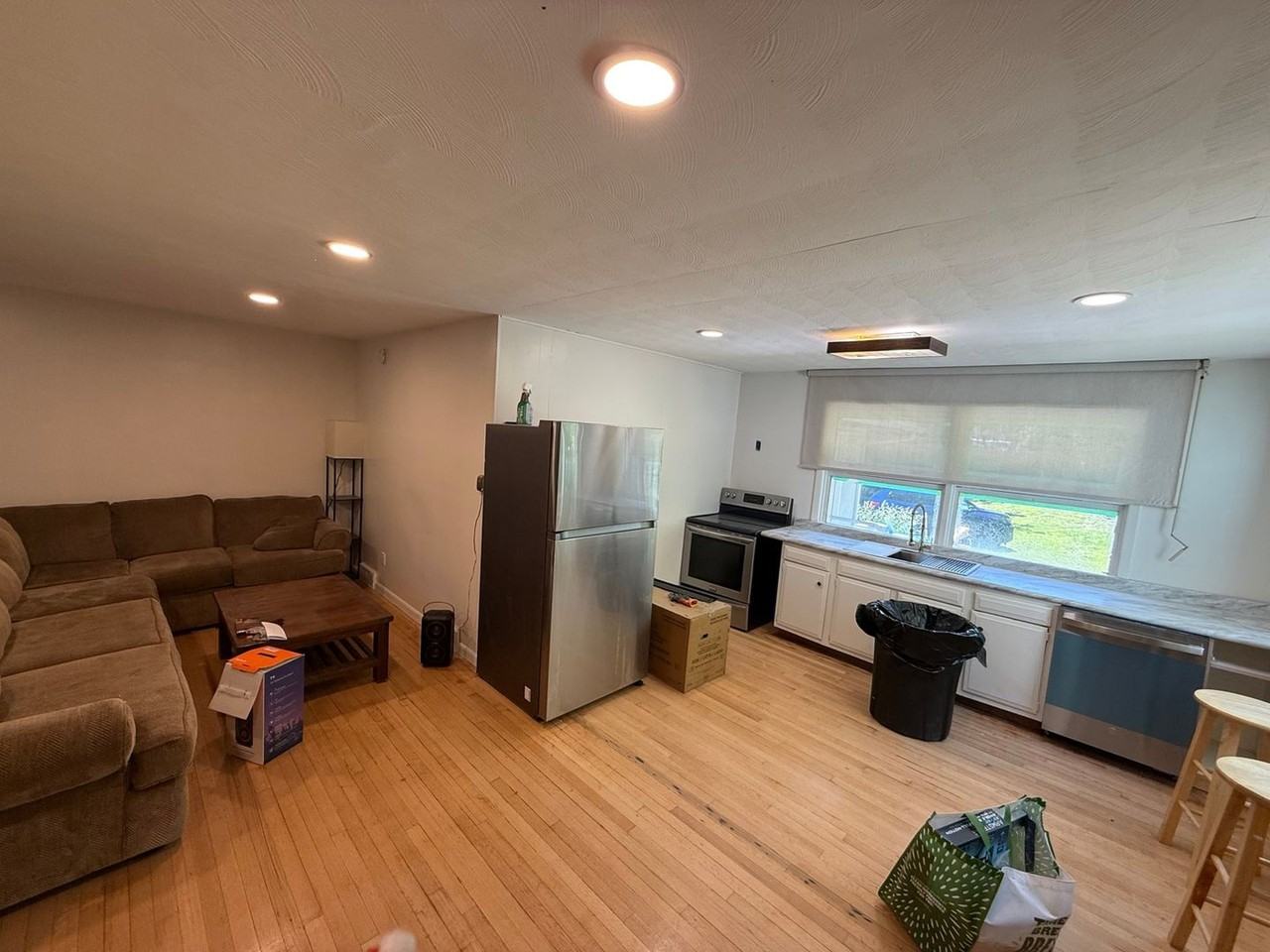 234 Thurber St - Photo 2 of 11