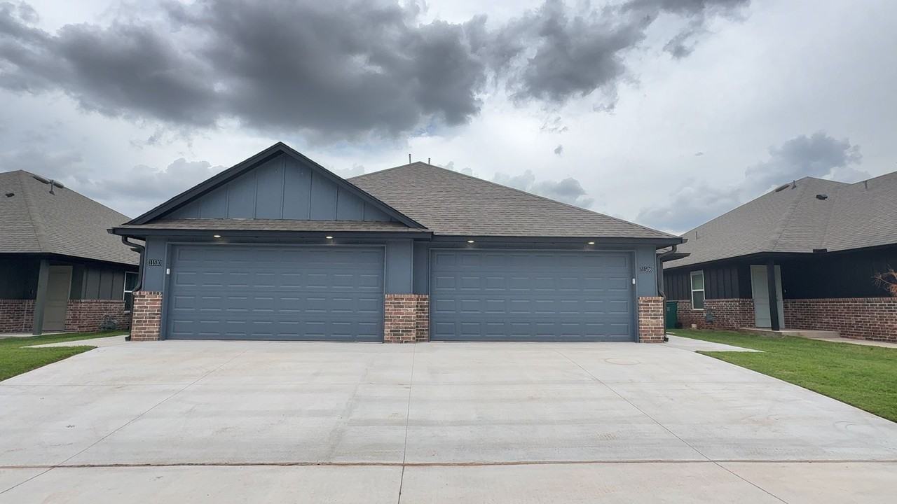 11508 N University Dr - Photo 3 of 21