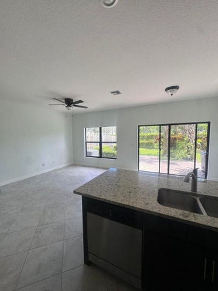 4648 Silver Saw Ln - Photo 2 of 10