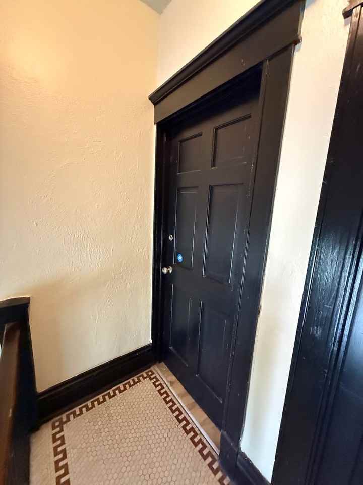 4166 Russell Blvd - Photo 2 of 36