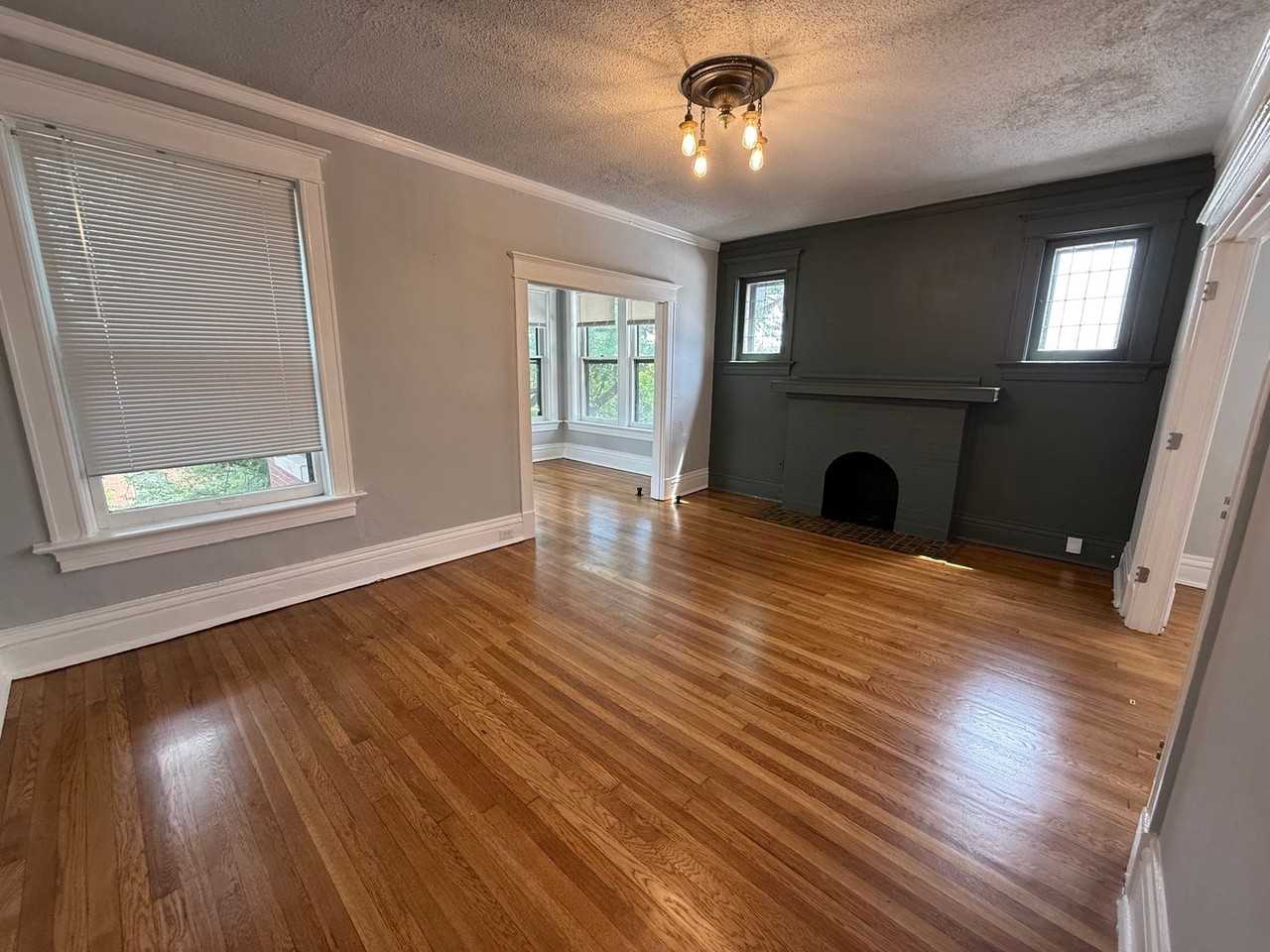 4166 Russell Blvd - Photo 6 of 36