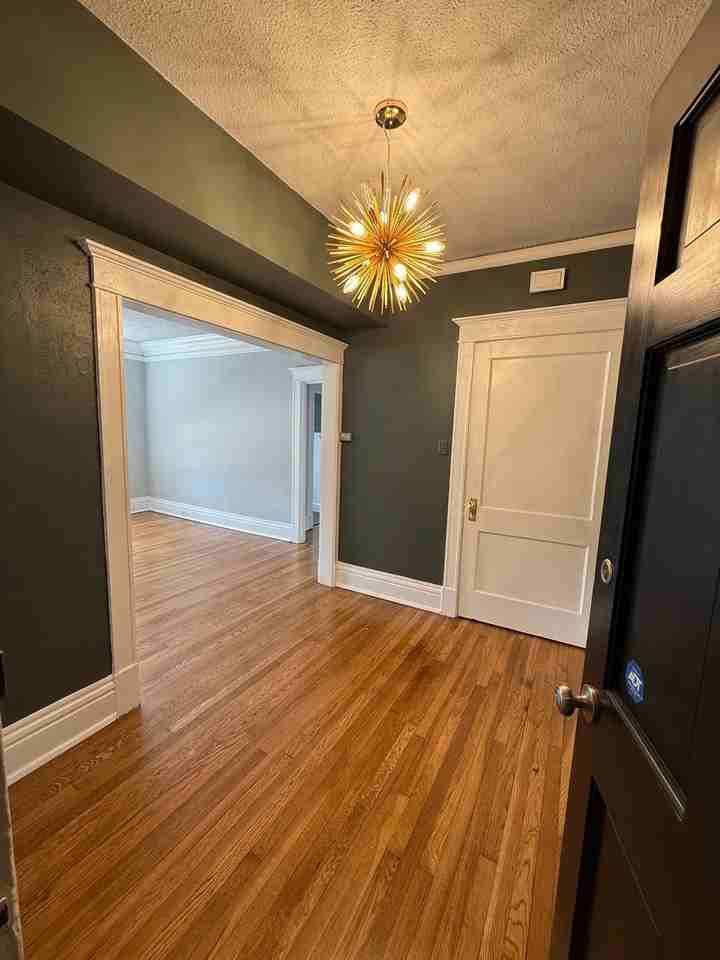 4166 Russell Blvd - Photo 7 of 36