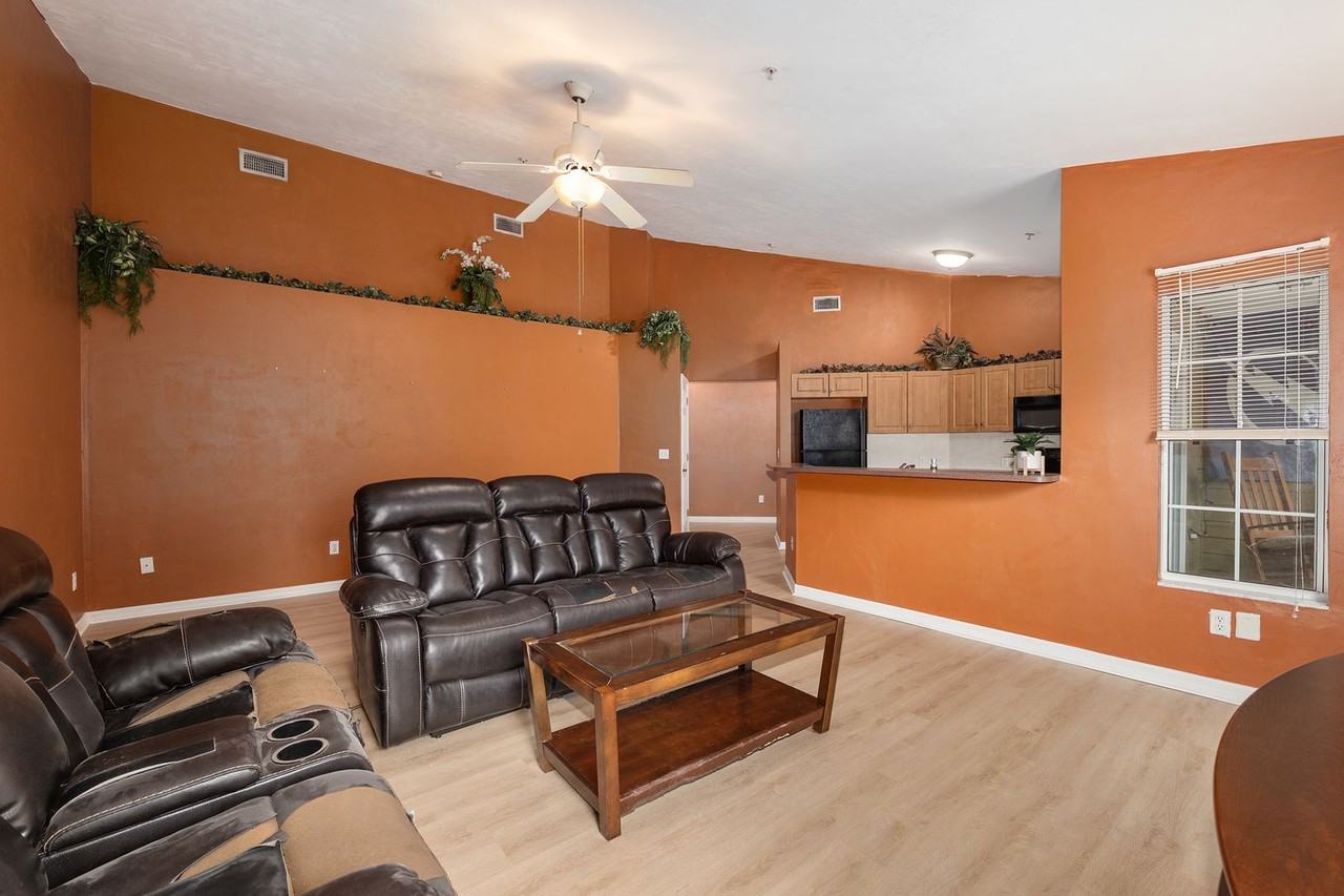 4215 Sw 31st Dr - Photo 5 of 25