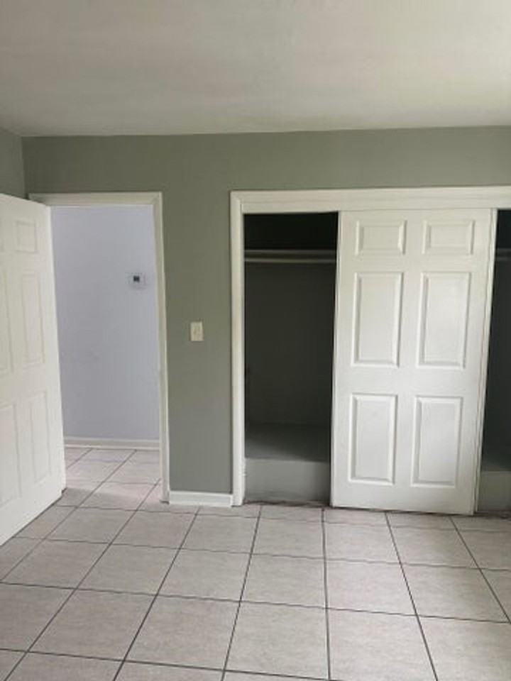 3194 Prince Dr - Photo 4 of 12