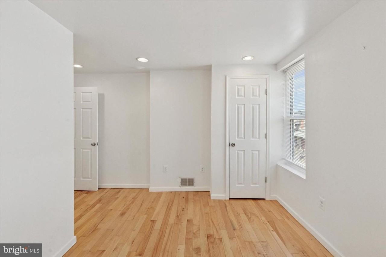 1313 S Stanley St - Photo 7 of 12