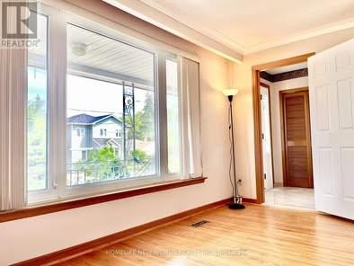 146 Maybourne Avenue - Photo 2 of 8