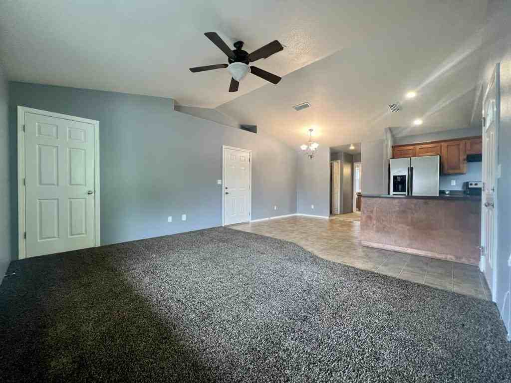 1268 Sun Glo Dr - Photo 4 of 15