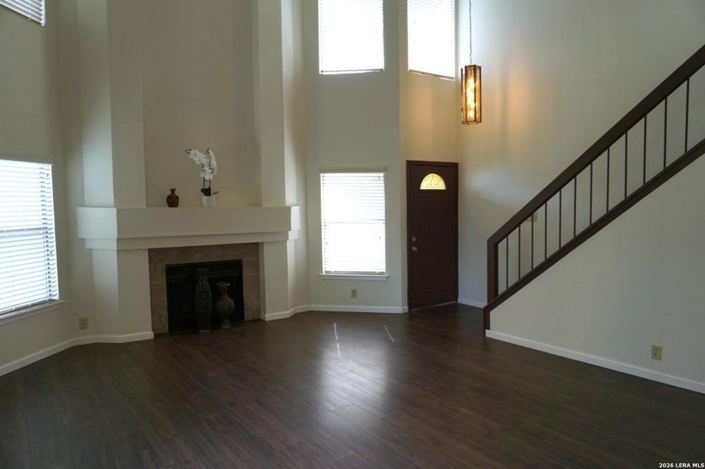 8435 Forest Ridge Dr - Photo 2 of 25