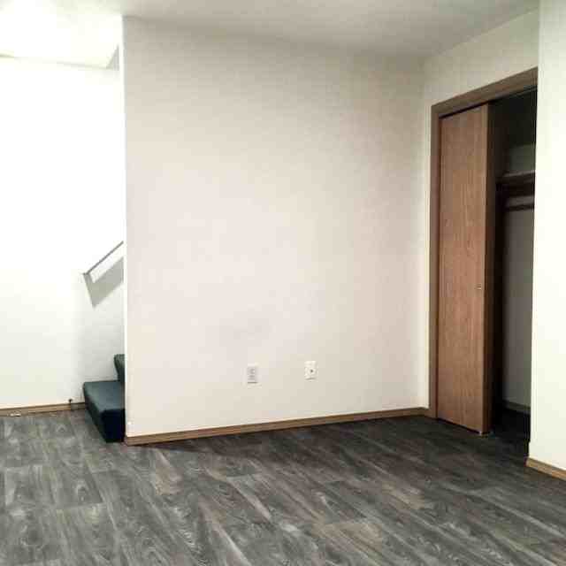 197 E Redoubt Ave - Photo 6 of 10